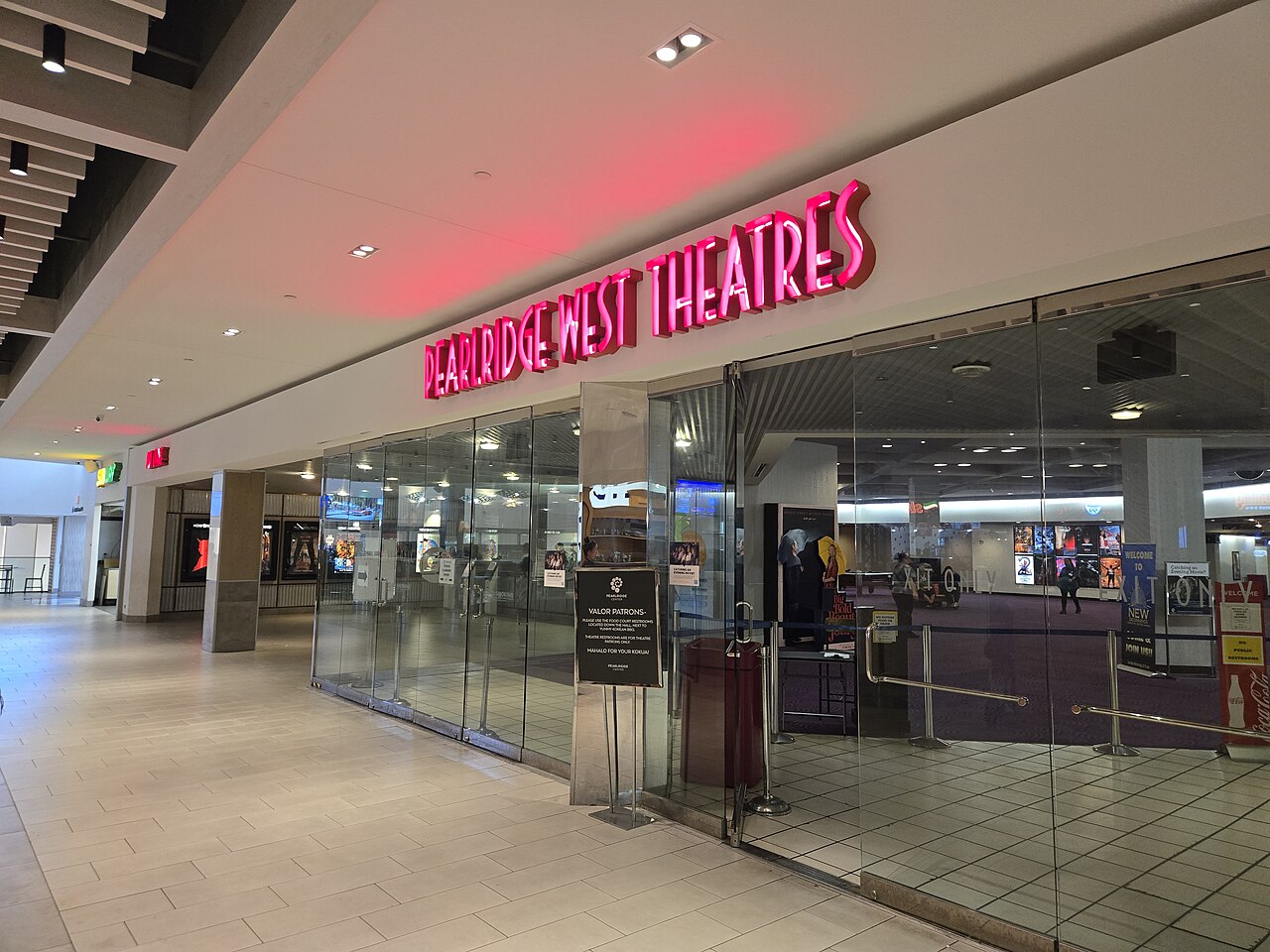 Consolidated Theatres Pearlridge