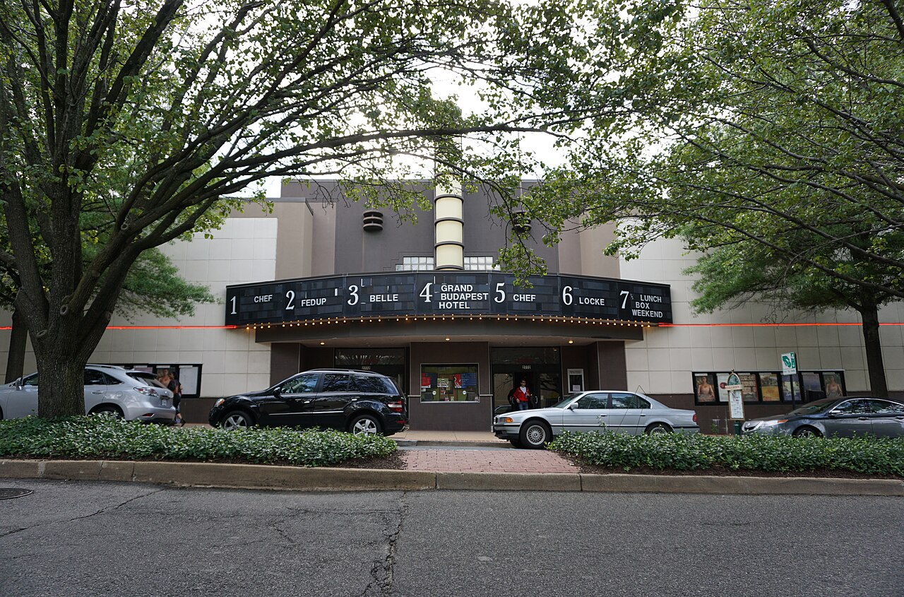 AMC Shirlington 7