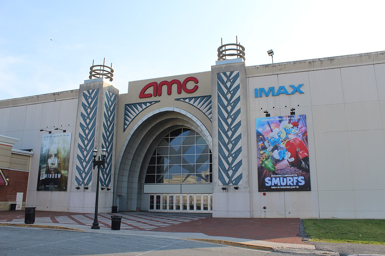 AMC Magic Johnson Capital Centre 12