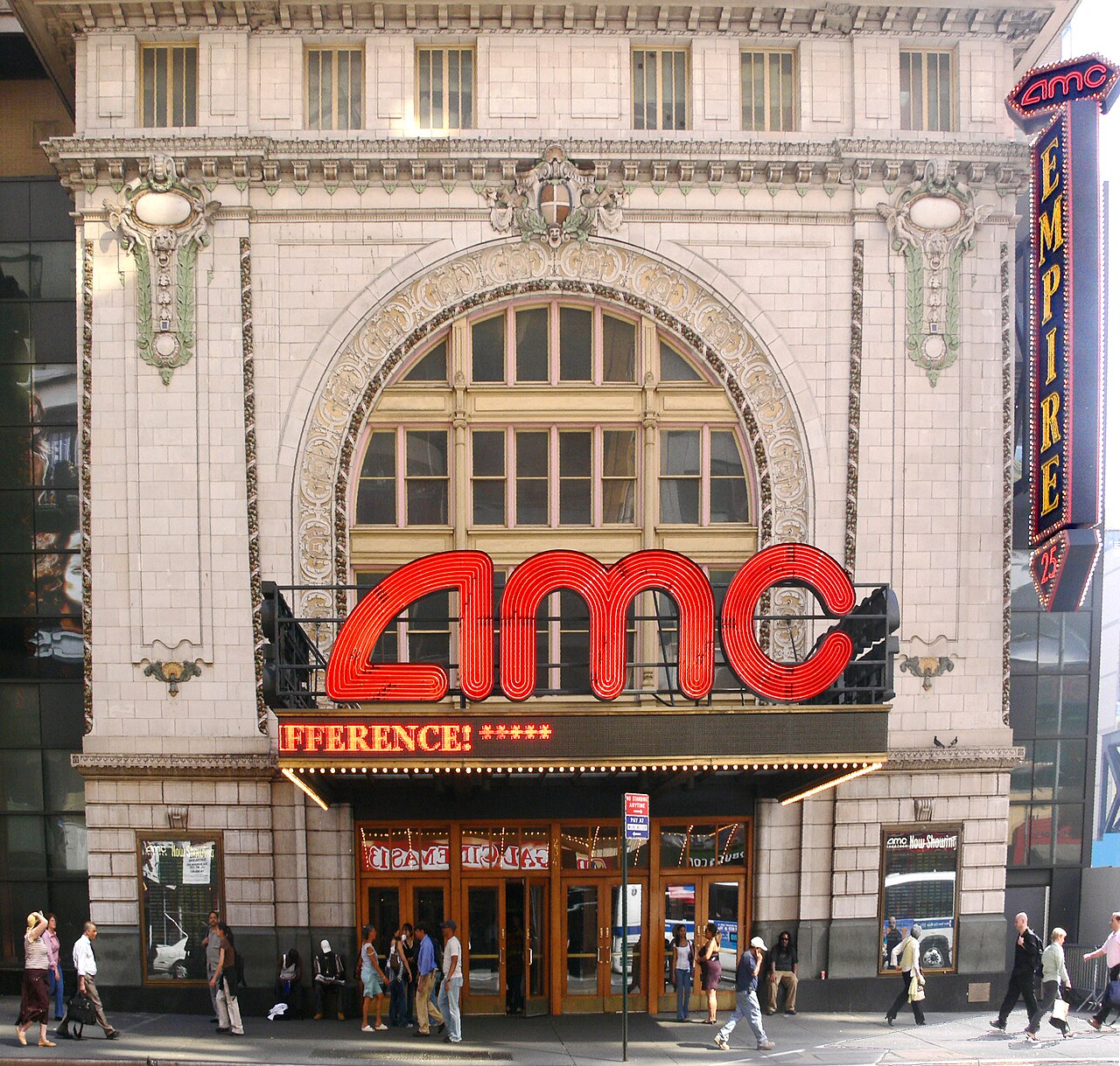 AMC Empire 25