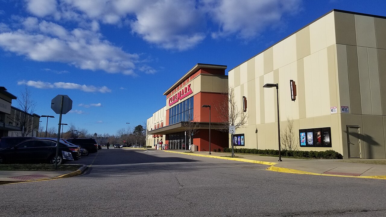Cinemark Chesapeake Square