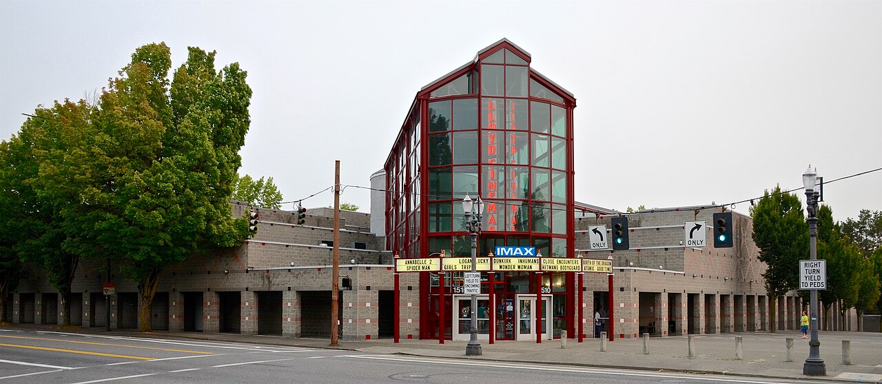 Regal Cinemas Lloyd Center 10 & IMAX