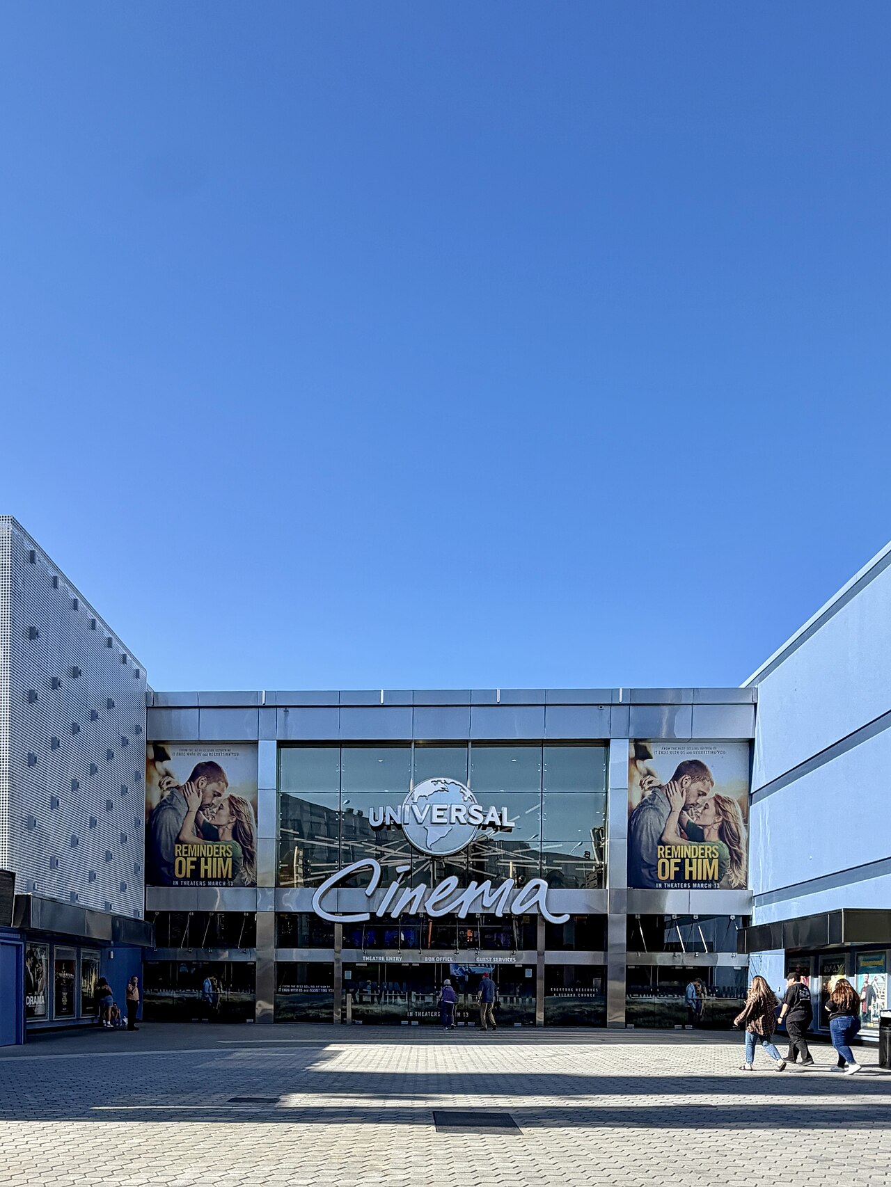 AMC Universal CityWalk 19