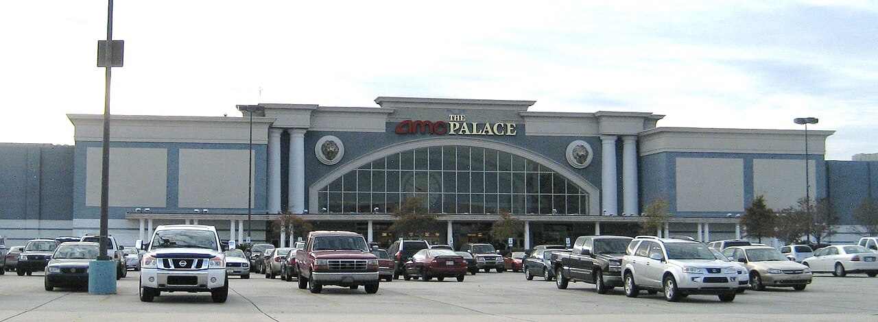 AMC Elmwood Palace 20
