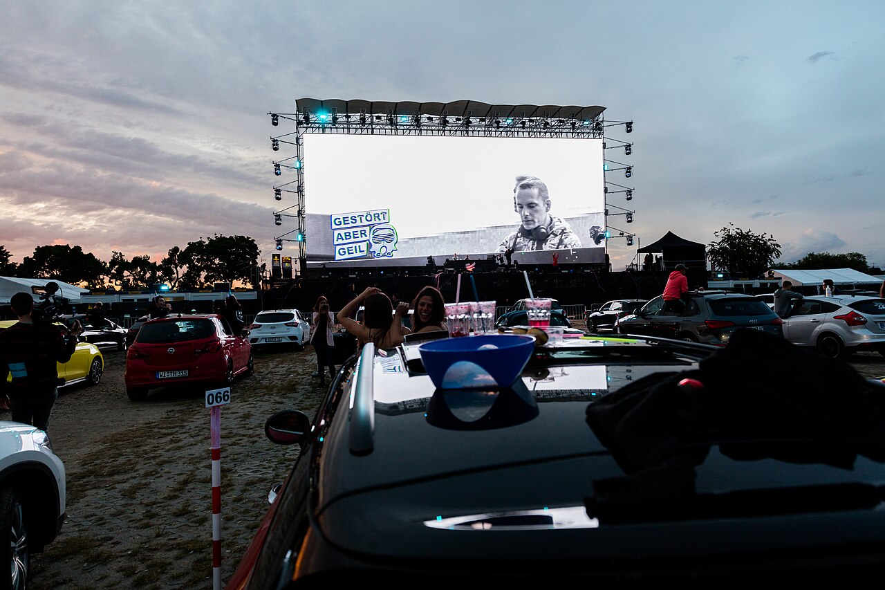 West Wind Las Vegas Drive-In Theater