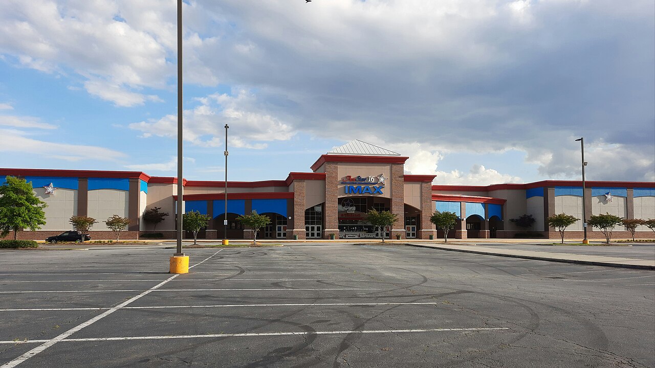 AmStar Stadium 16